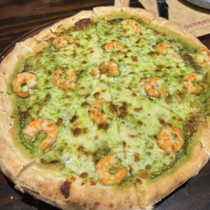 PIZZA TÔM SỐT HÚNG QUẾ